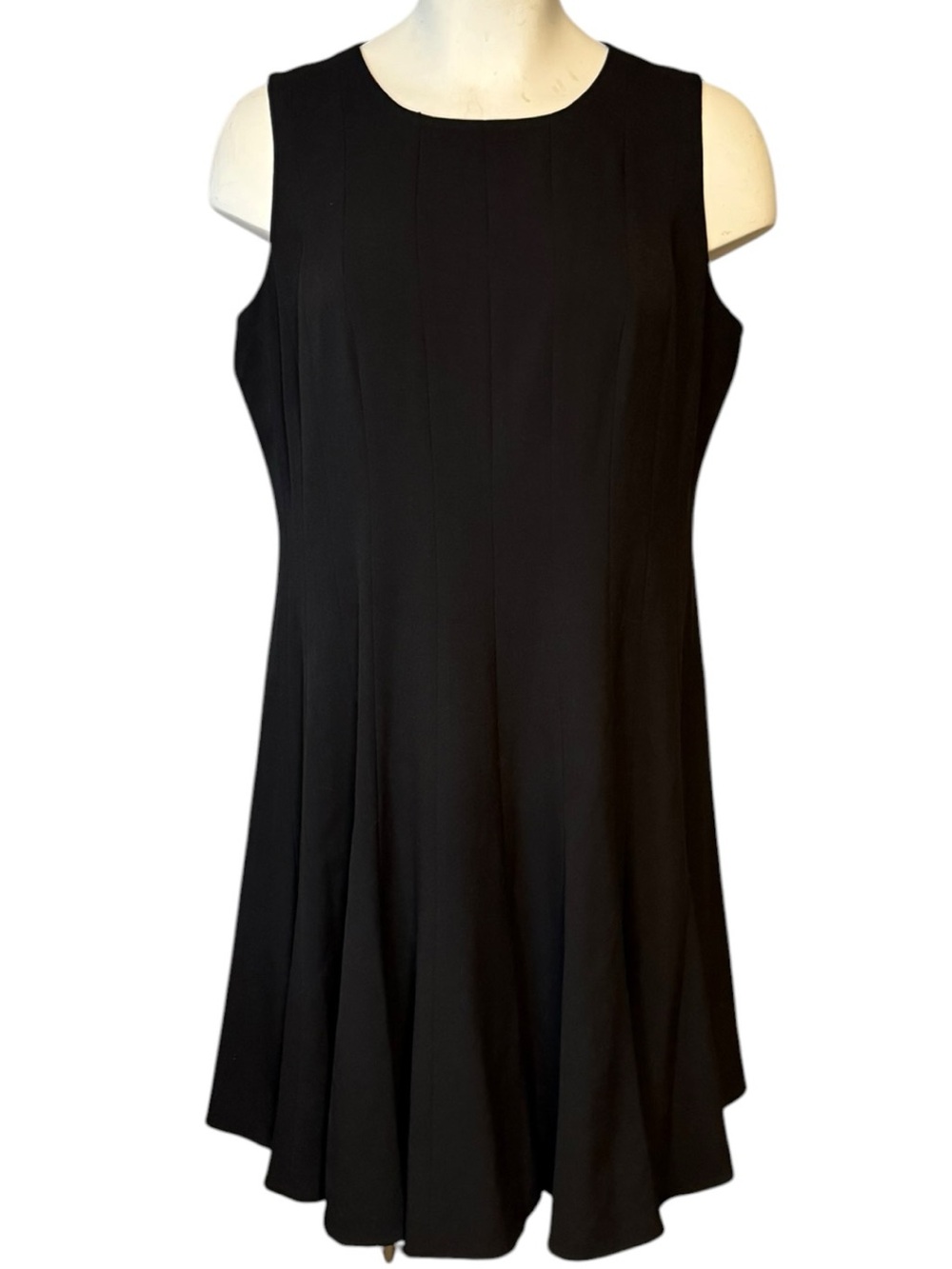 Calvin Klein Black Sleeveless Fit-and-Flare Midi Dress - Picture 3 of 10